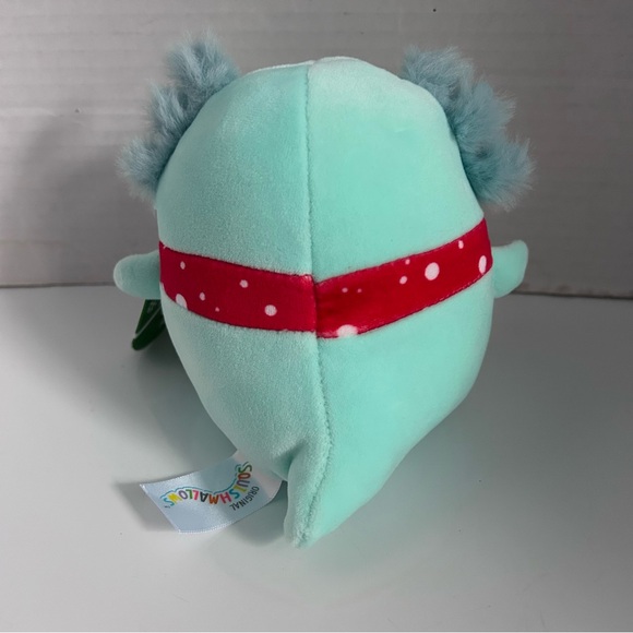 Squishmallows RICHIE the Axolotl 5” plush - Picture 7 of 7